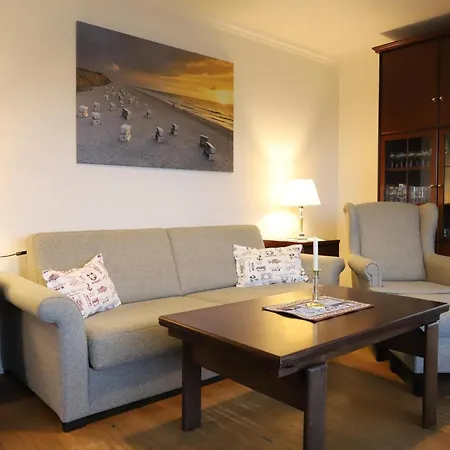 Appartement 2-zimmer-appartement In Der 2. Etage Des Hauses. Westerland